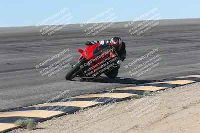 media/Oct-13-2025-Moto Forza (Mon) [[a66d839500]]/2-A Group/Session 2 (Bowl)/